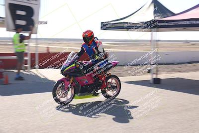 media/Nov-03-2025-Lets Ride (Mon) [[4d74c1c4d3]]/B Group/Grid/